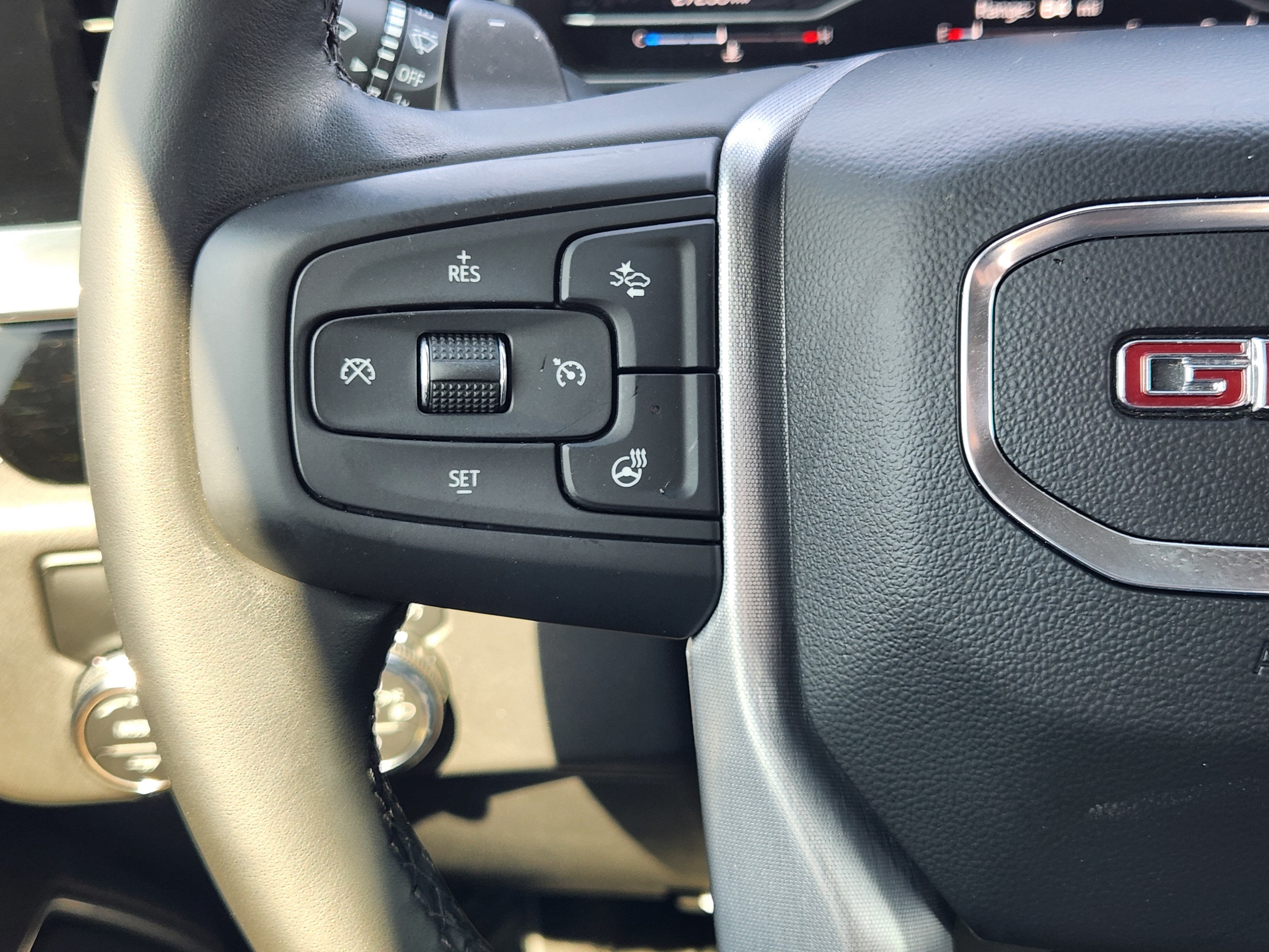 Used 2023 GMC Sierra 1500 SLT RWD image 29
