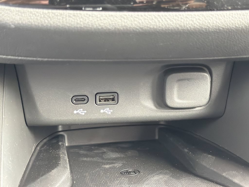 New 2026 Buick Envista Sport Touring w/ Convenience I Package FWD image 7