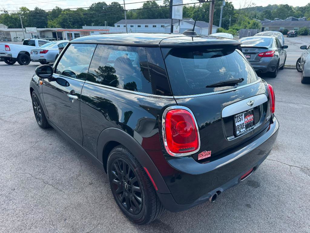 Used 2014 MINI Cooper 2-Door Hardtop FWD image 7