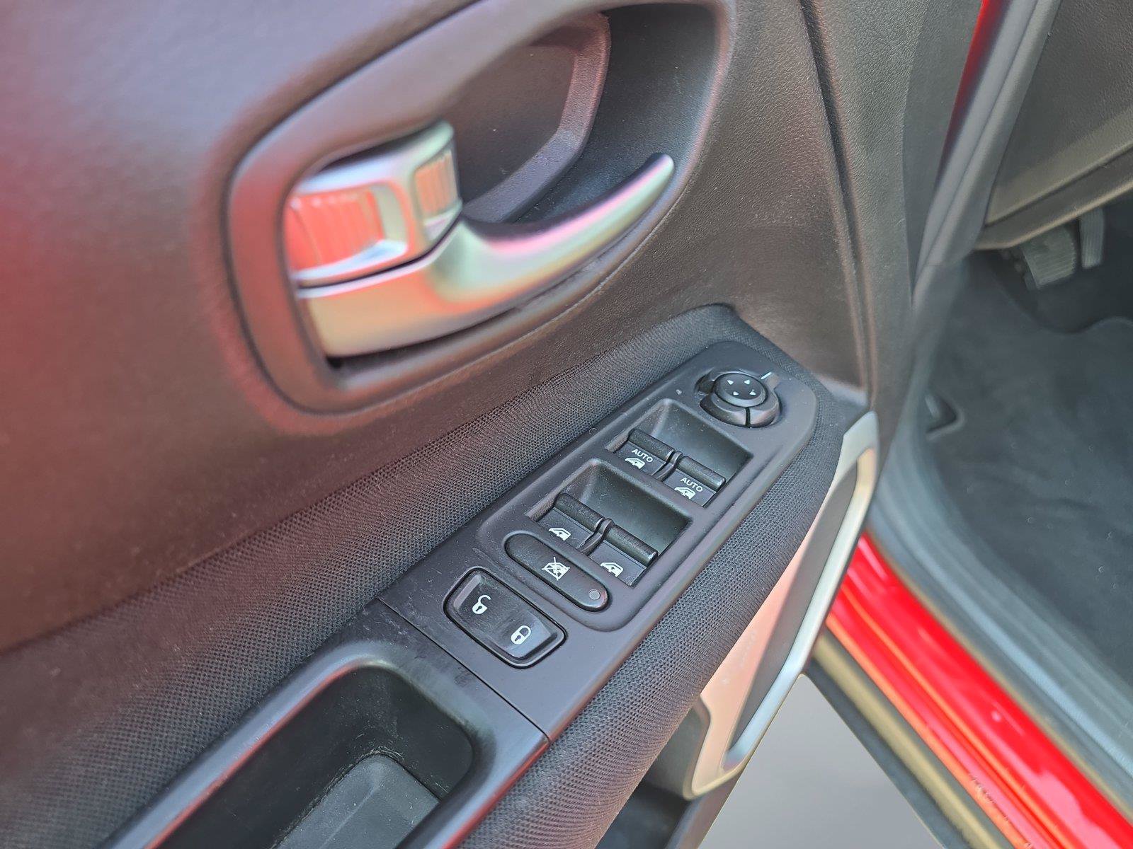 Used 2018 Jeep Renegade Sport w/ Power & Air Group AWD/4WD image 23
