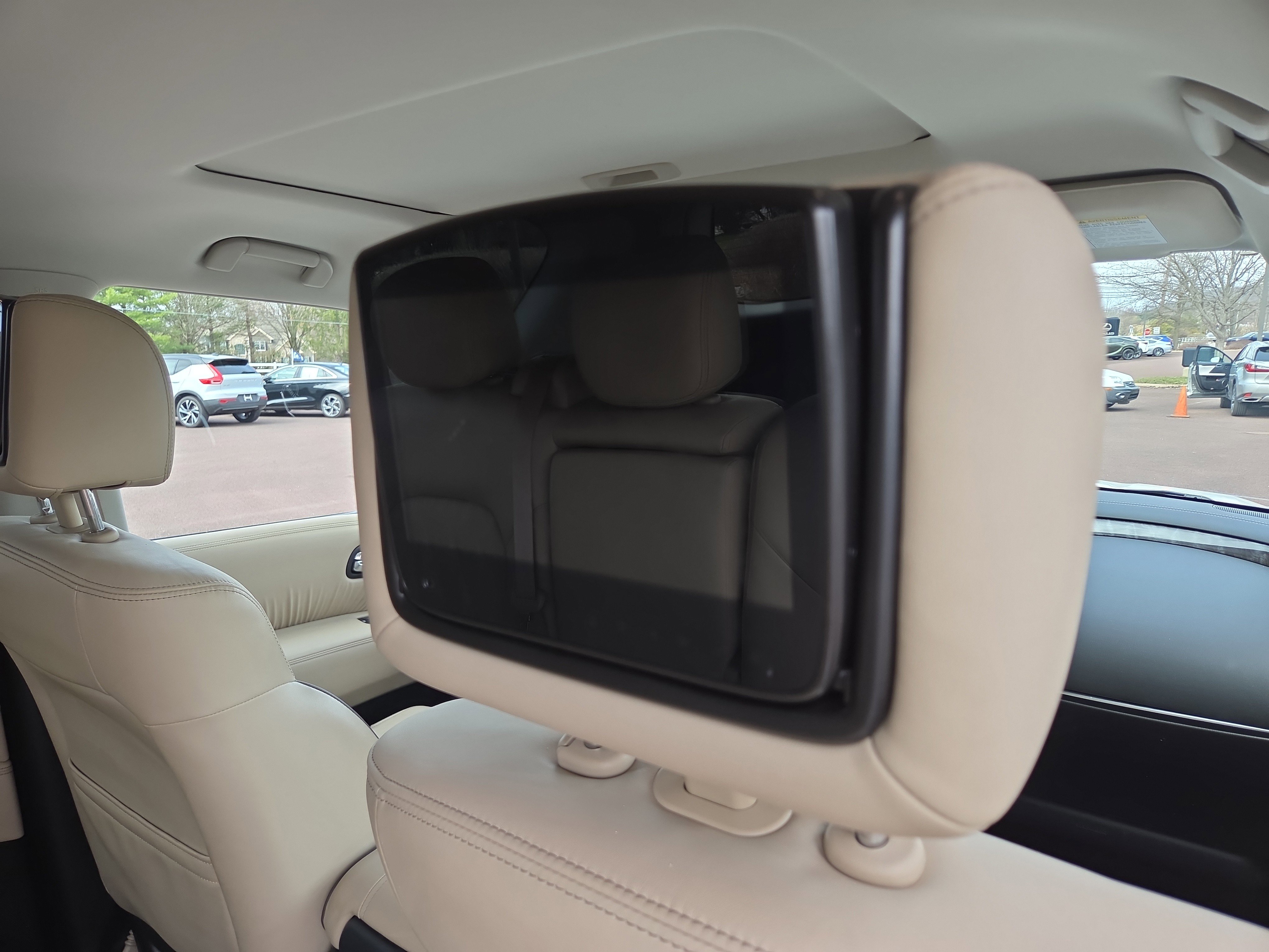 Used 2023 Nissan Armada Platinum w/ Cargo Package image 21