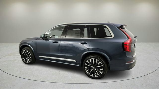 New 2026 Volvo XC90 T8 Plus w/ Protection Package Premier AWD/4WD image 6