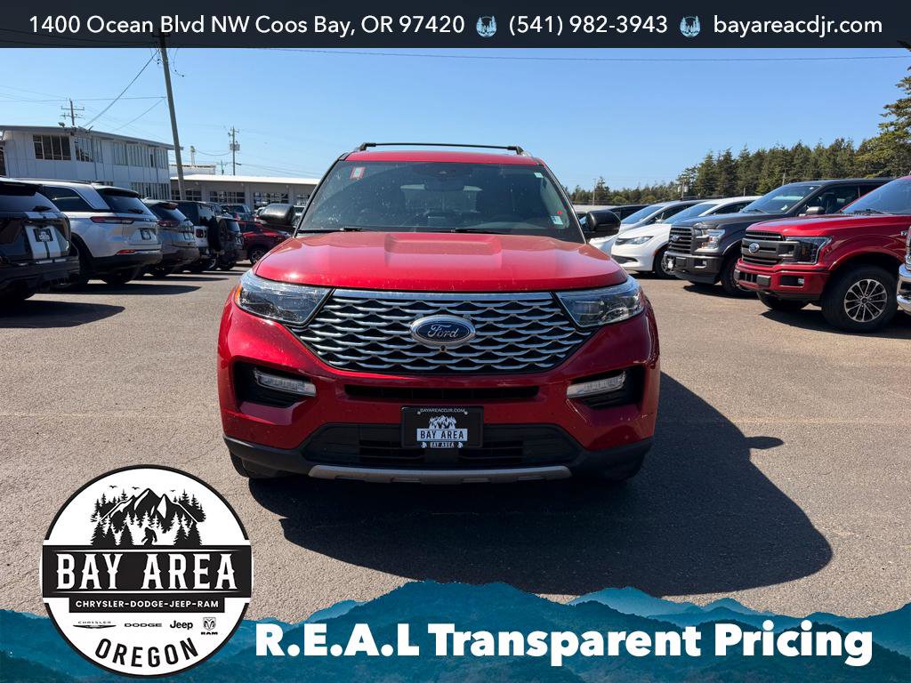 Used 2021 Ford Explorer Platinum w/ Equipment Group 601A AWD/4WD image 2