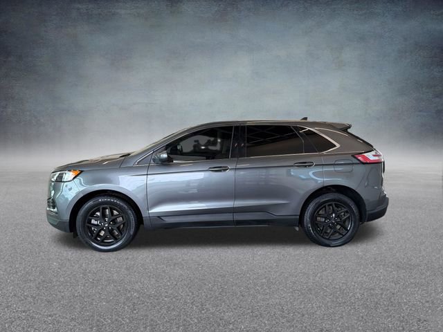 Used 2024 Ford Edge SEL image 11