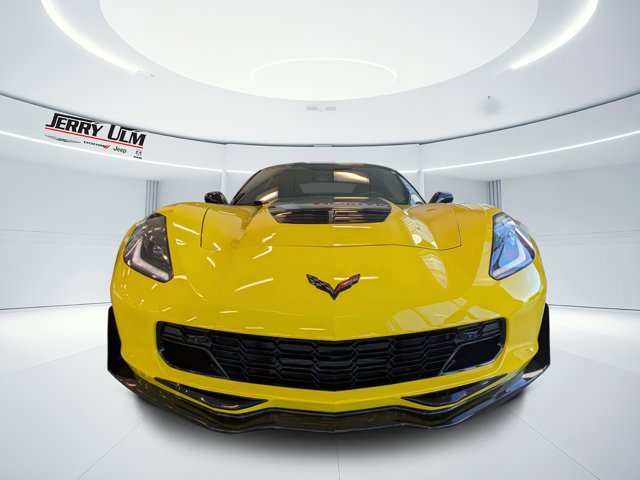 Used 2016 Chevrolet Corvette Z06 w/ 3LZ Preferred Equipment Group image 6