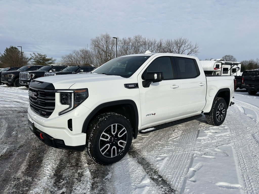 Used 2025 GMC Sierra 1500 AT4 w/ AT4 Premium Package image 10