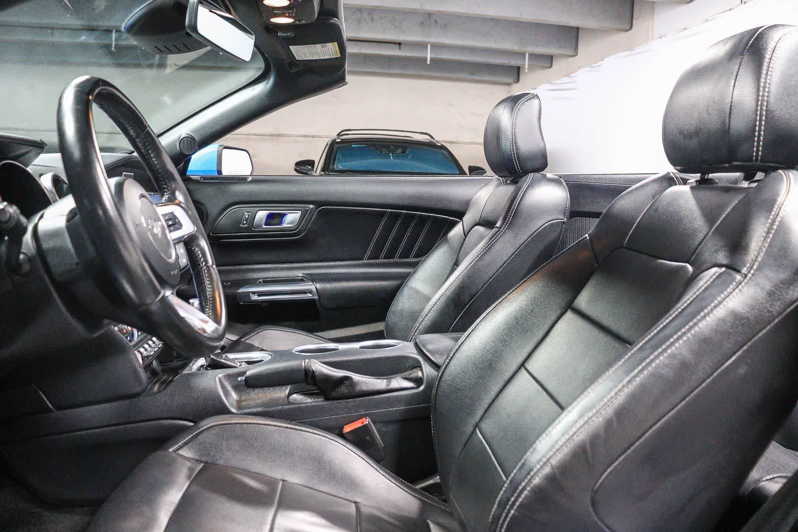 Used 2022 Ford Mustang Premium RWD image 23