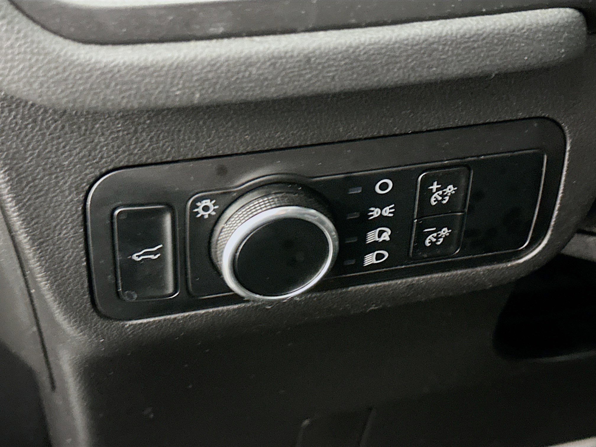 Used 2024 Ford Escape ST-Line image 17