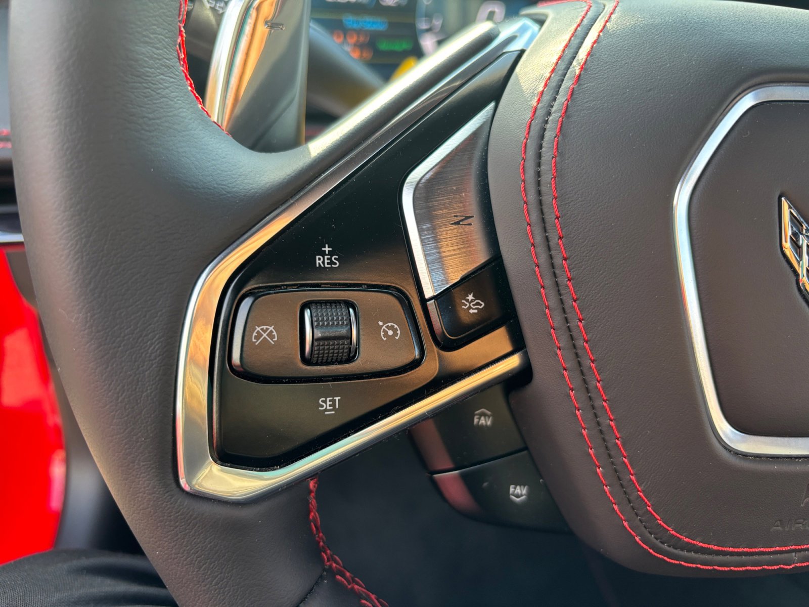 New 2024 Chevrolet Corvette Stingray Premium Conv RWD image 16