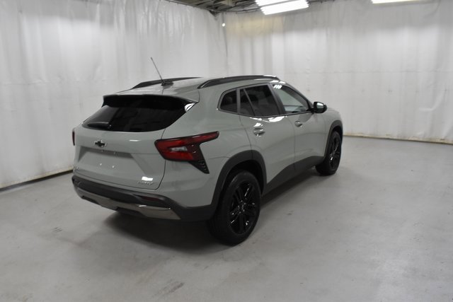 Used 2025 Chevrolet Trax ACTIV w/ Driver Confidence Package image 5