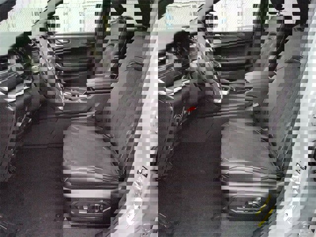 New 2025 Jeep Grand Cherokee Altitude image 9