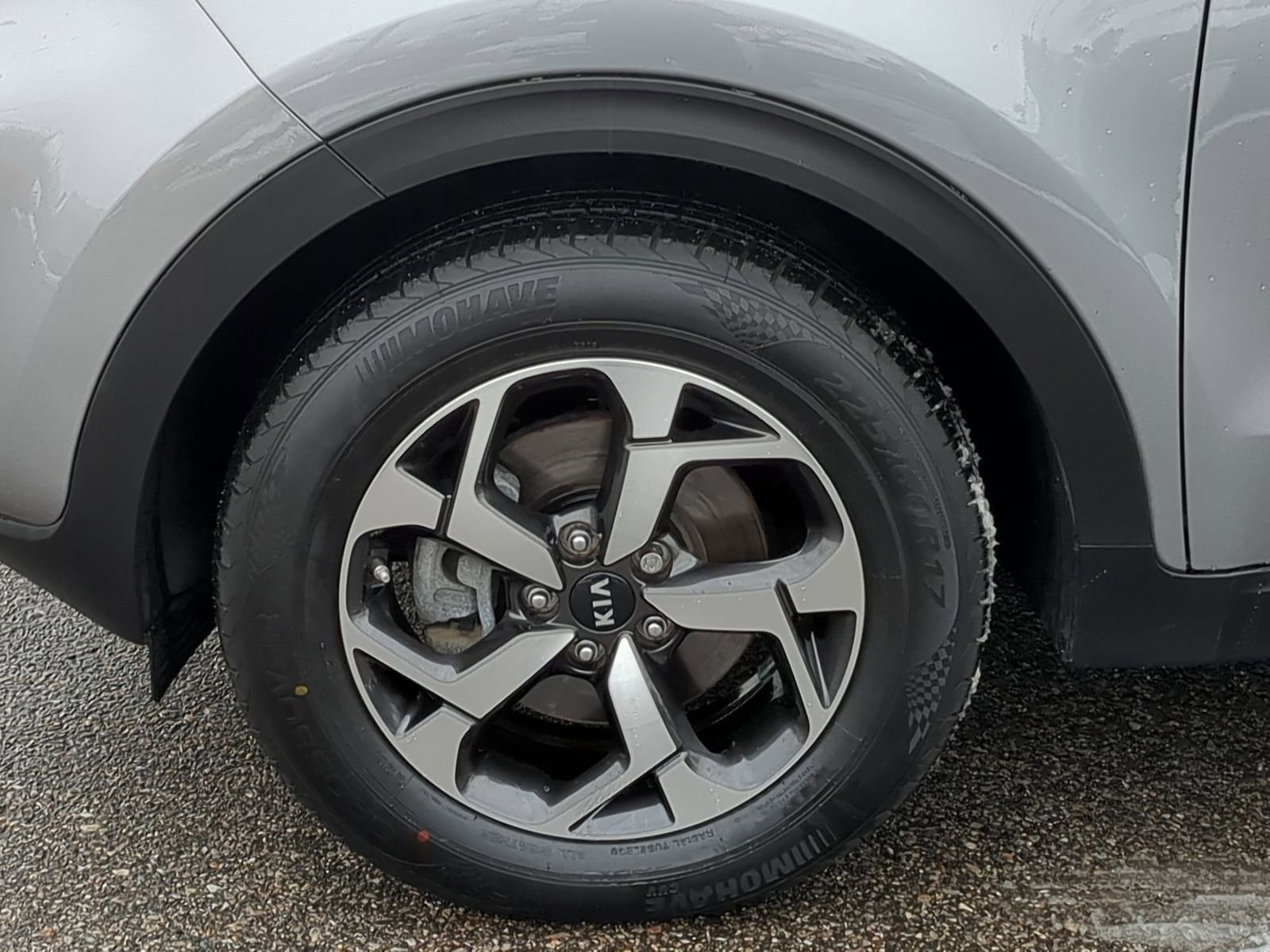 Used 2022 Kia Sportage LX image 16