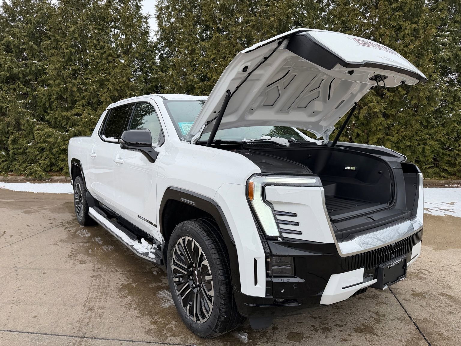 New 2026 GMC Sierra EV Denali image 41