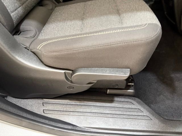 Used 2025 GMC Acadia Elevation image 23