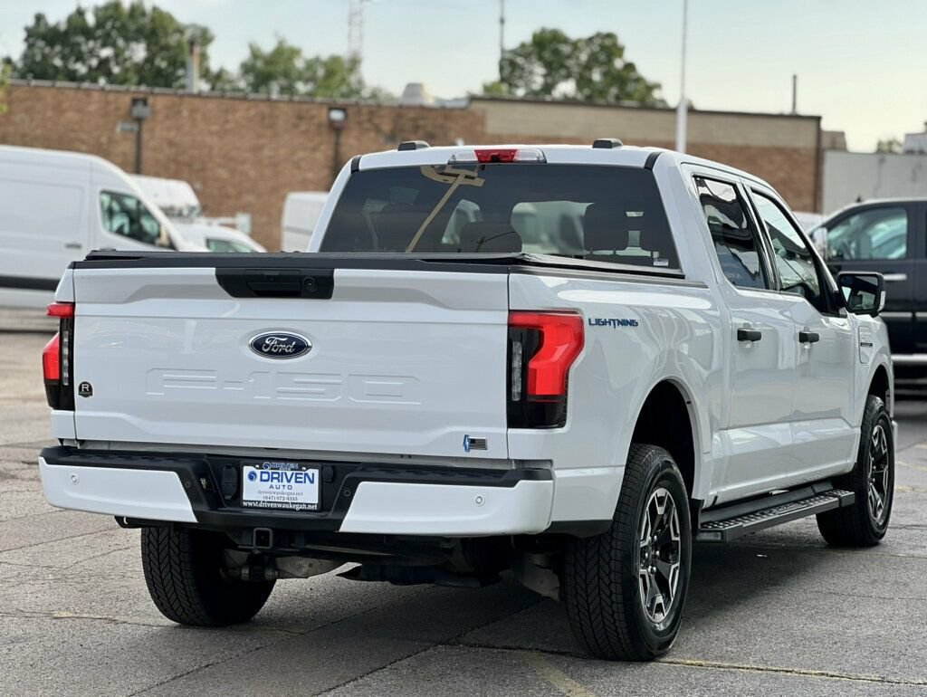 Used 2022 Ford F150 Lightning XLT w/ Tow Technology Package AWD/4WD image 43