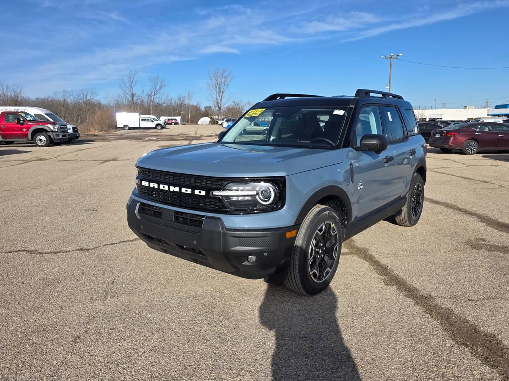 New 2026 Ford Bronco Sport Outer Banks w/ Outer Banks Tech Package+ AWD/4WD image 3