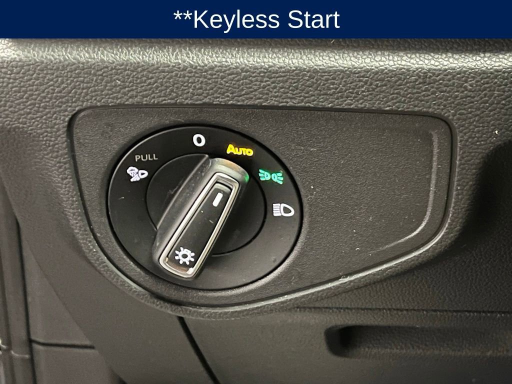 Certified 2023 Volkswagen Atlas SE w/ Black Wheel Package AWD/4WD image 16