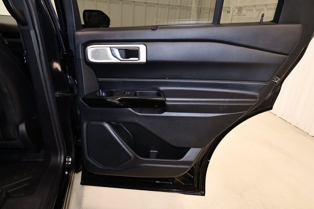 Certified 2022 Ford Explorer ST w/ Equipment Group 401A image 21