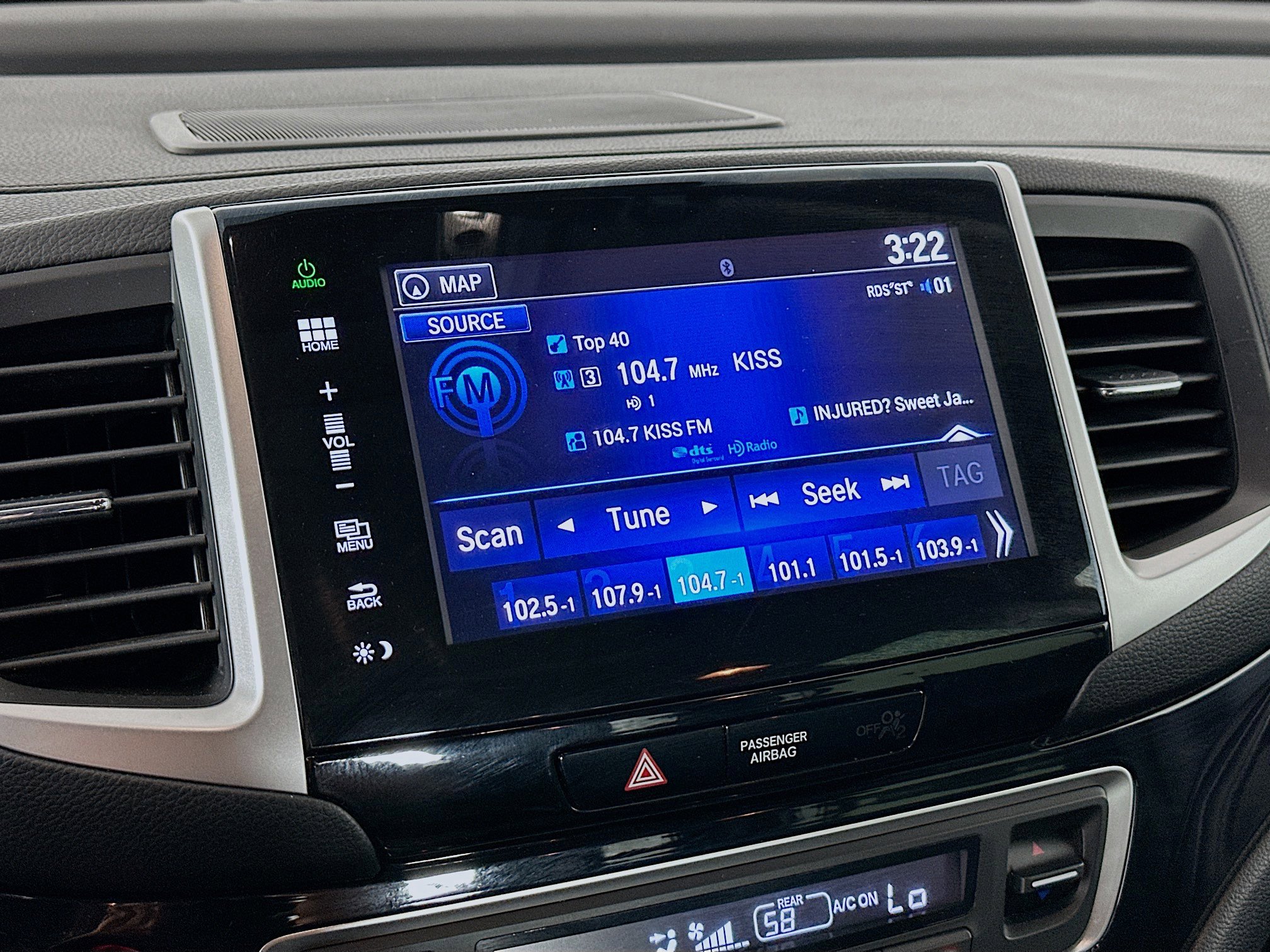 Used 2016 Honda Pilot Elite image 21