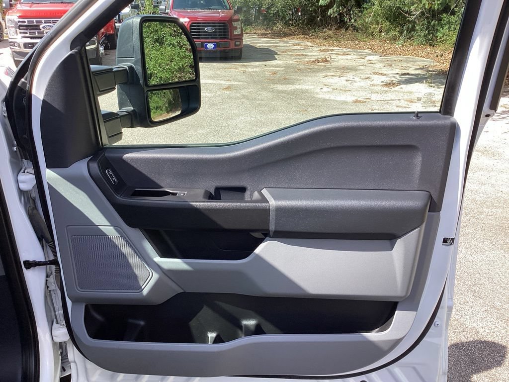 Used 2023 Ford F250 XL AWD/4WD image 32
