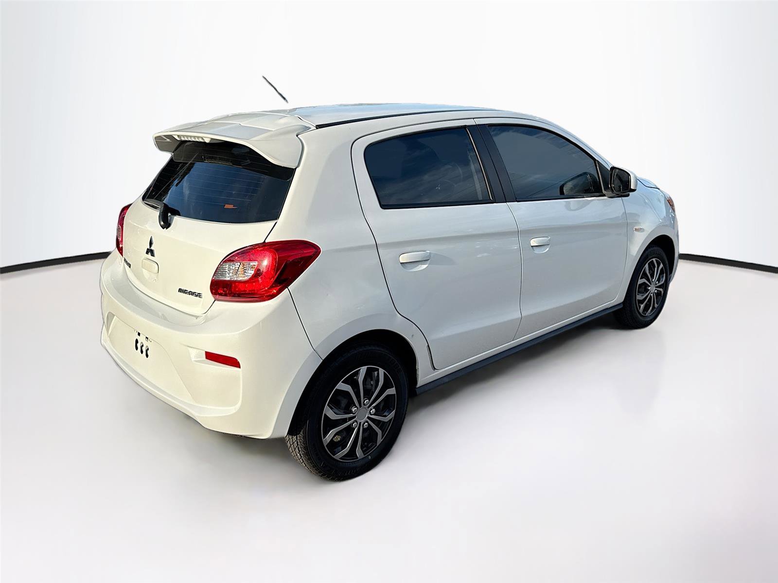 Used 2017 Mitsubishi Mirage ES image 7