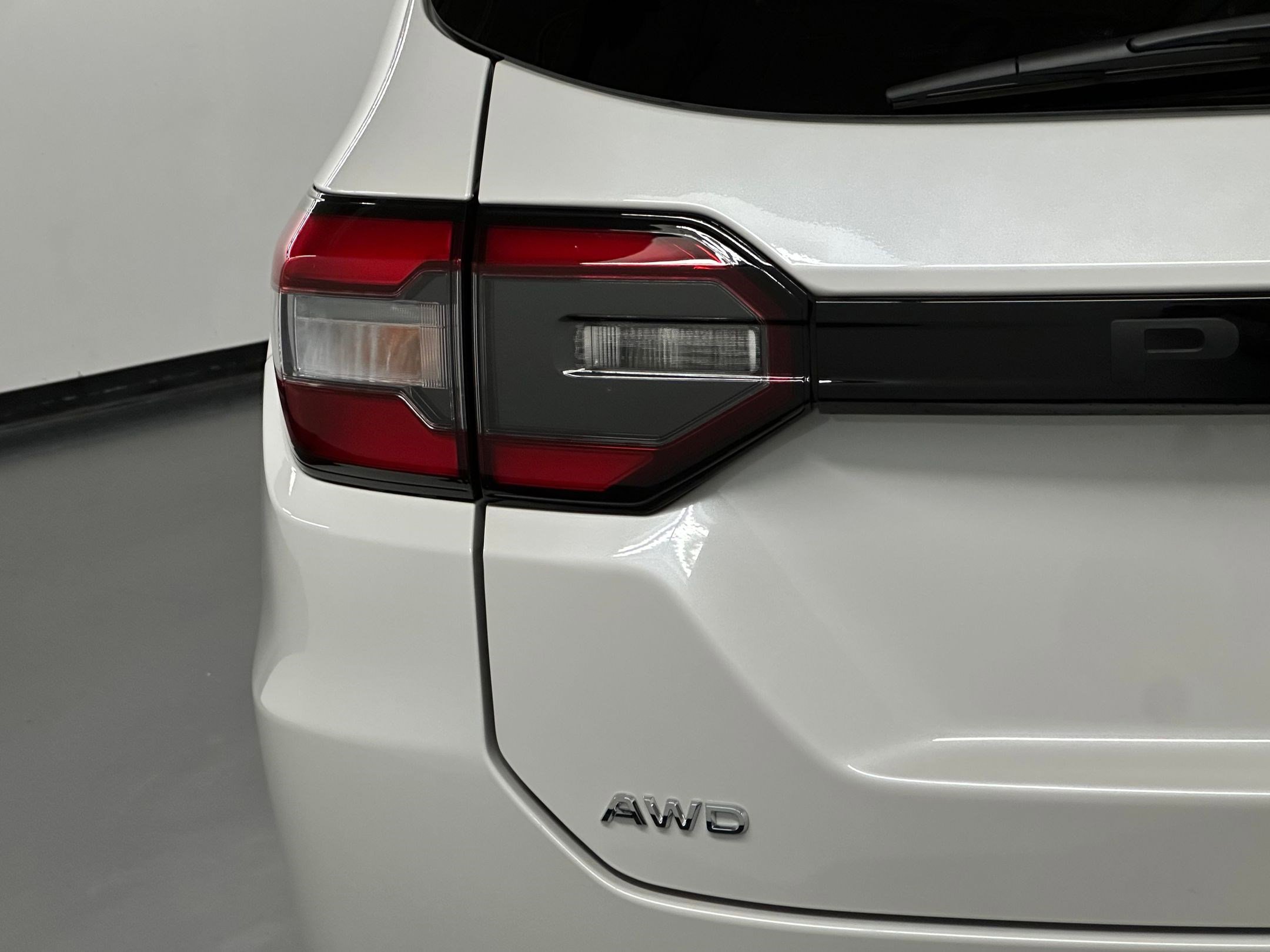 New 2025 Honda Pilot Touring image 13