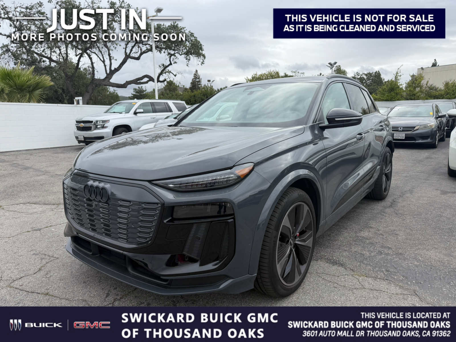 Used 2025 Audi SQ6 e-tron Prestige w/ Red Edition One AWD/4WD image 1