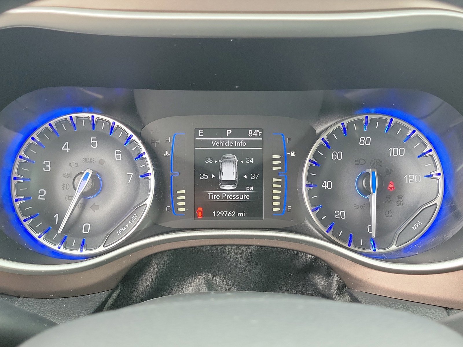 Used 2021 Chrysler Voyager Lxi FWD image 20