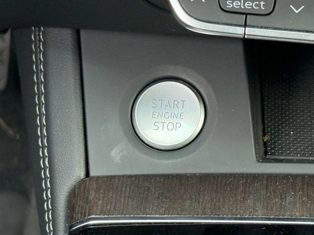 Used 2025 Audi Q5 2.0T Premium Plus w/ Premium Plus Package image 25