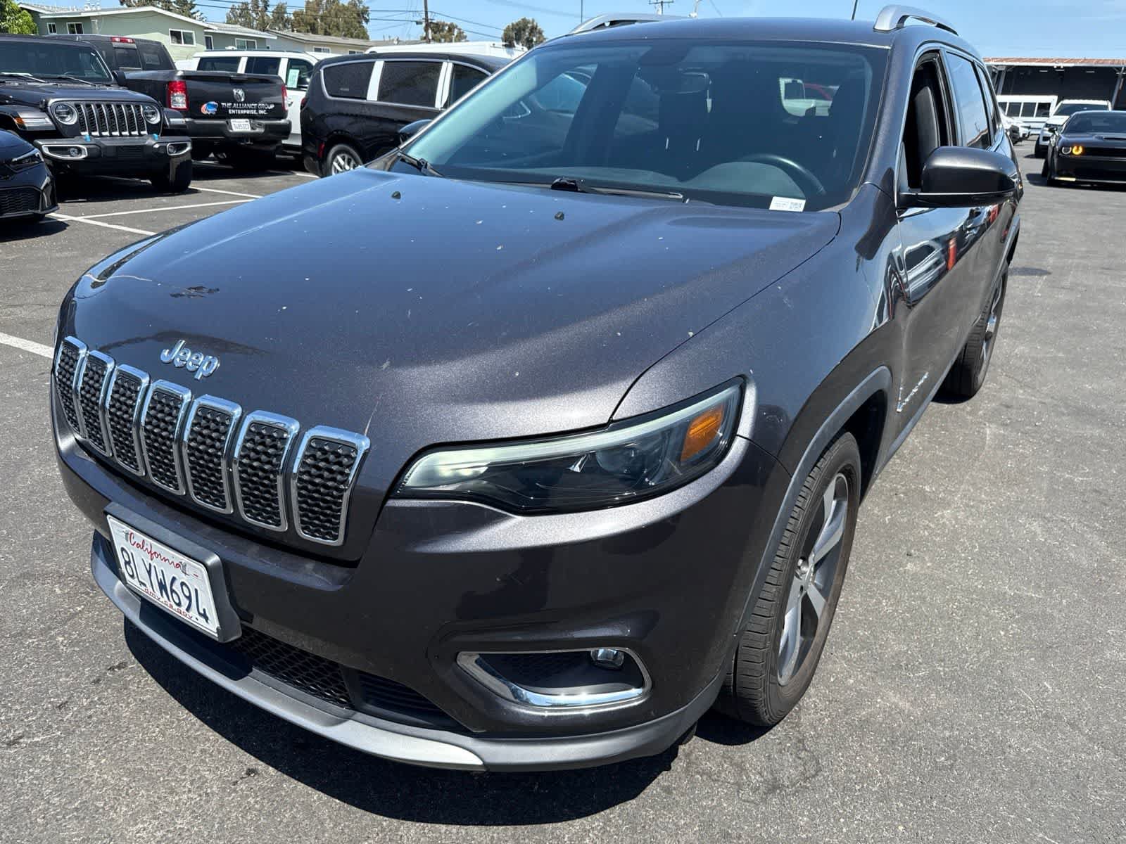 Used 2019 Jeep Cherokee Limited FWD video 1