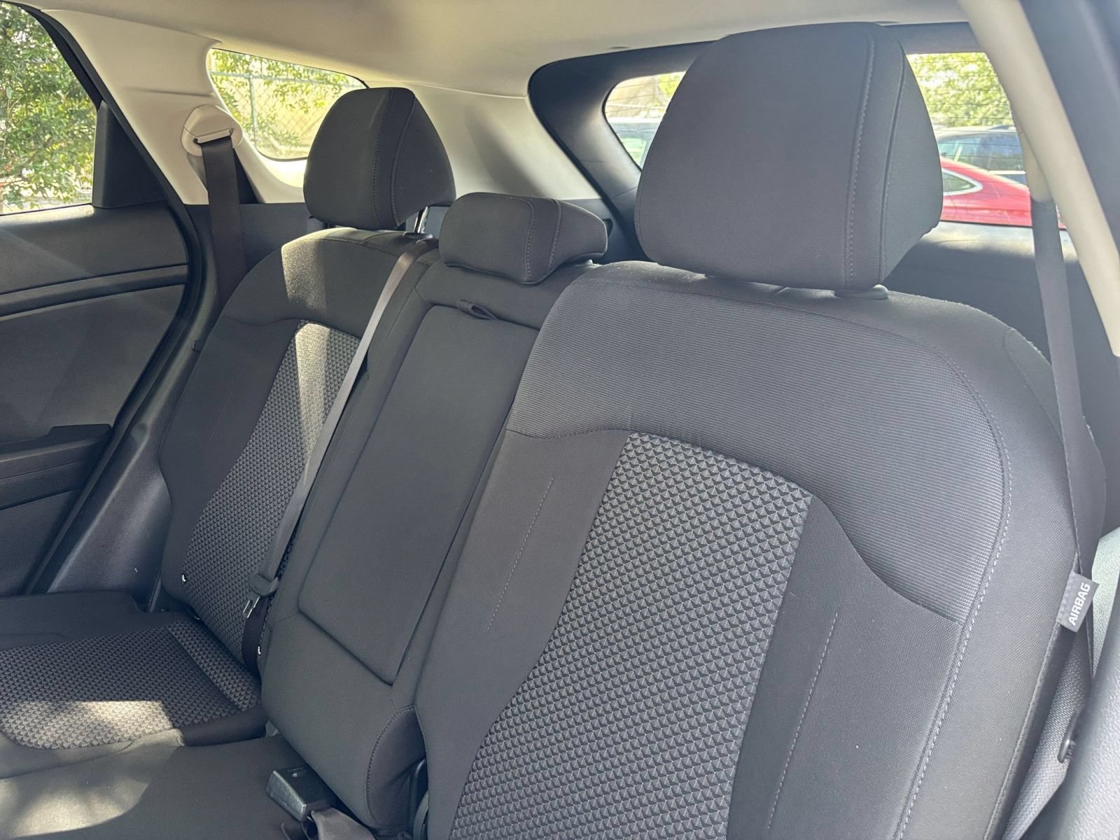 Used 2025 Kia Sportage LX FWD image 35