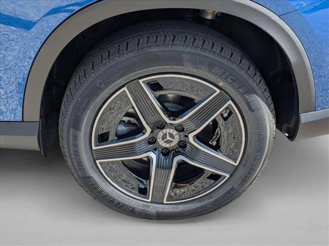 New 2027 Mercedes-Benz GLC 300 image 10