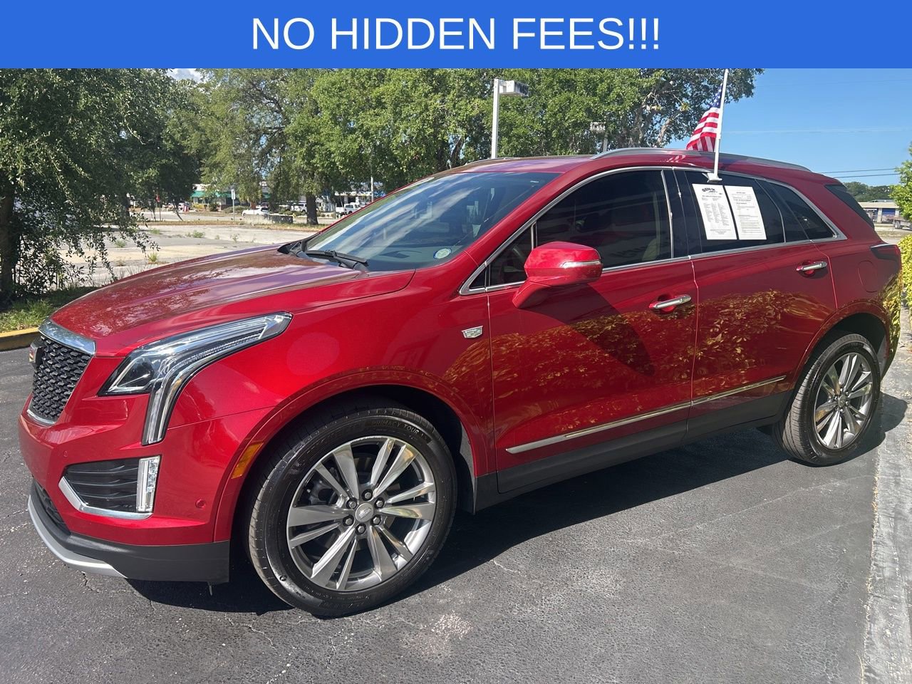 Used 2023 Cadillac XT5 Premium Luxury w/ Technology Package AWD/4WD image 5
