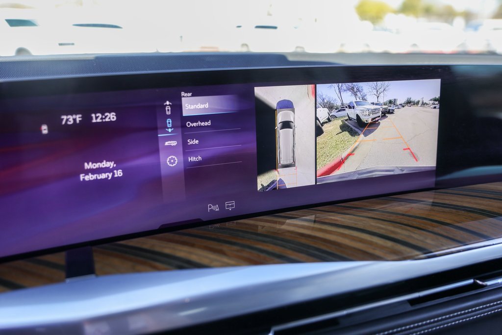 Certified 2025 Cadillac Escalade ESV Sport Platinum image 17