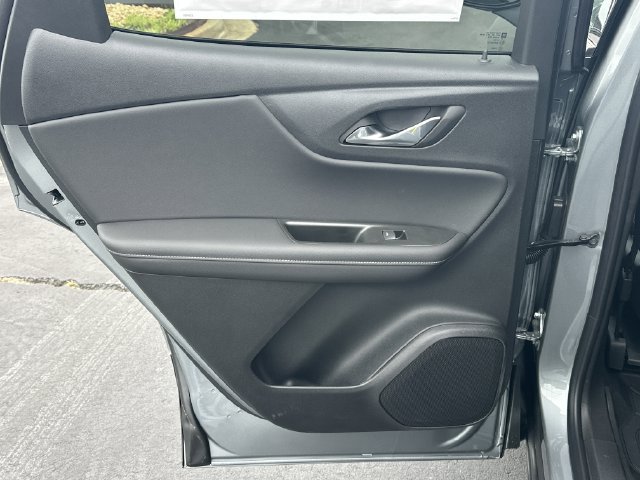 New 2026 Chevrolet Blazer LT w/ LPO, Floor Liner Package FWD image 21