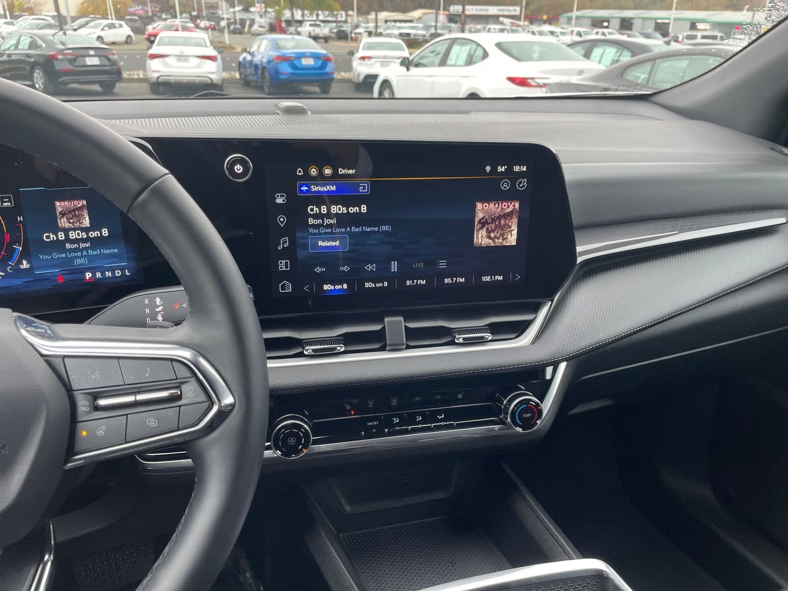 Used 2025 Chevrolet Equinox LT image 18