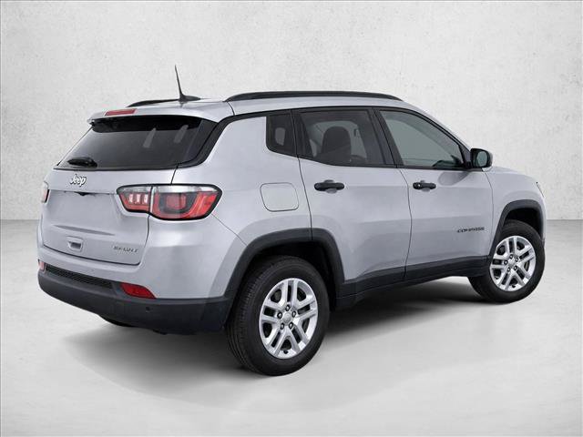 Used 2017 Jeep Compass Sport w/ Tech Group FWD image 7