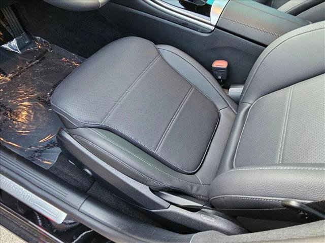 Certified 2025 Mercedes-Benz C 300 Sedan image 4