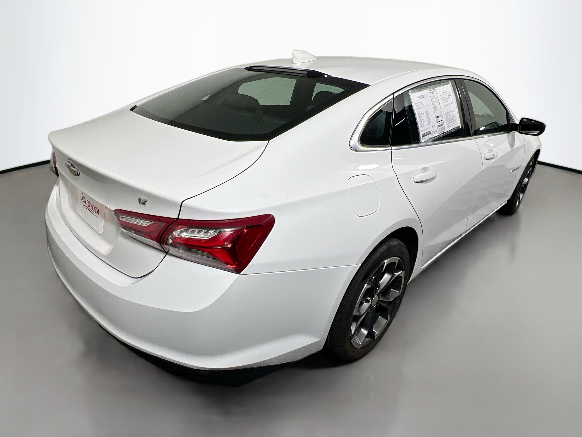 Used 2022 Chevrolet Malibu LT image 4
