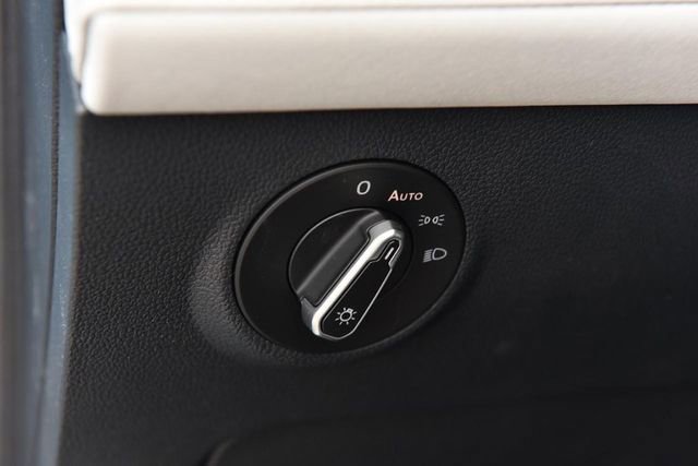 New 2026 Volkswagen Taos SE AWD/4WD image 10