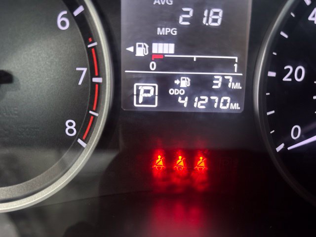 Used 2022 Nissan Kicks S FWD image 18