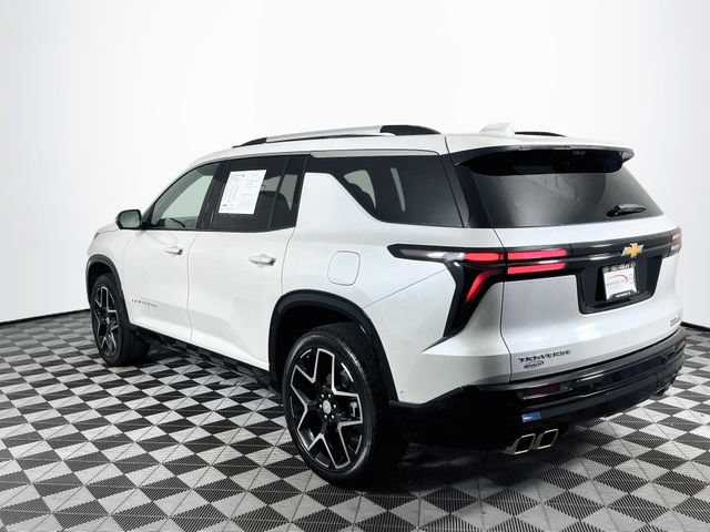 Used 2025 Chevrolet Traverse High Country FWD image 6