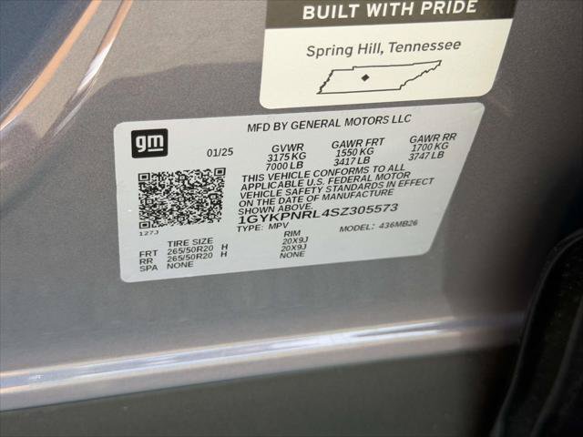 Used 2025 Cadillac Lyriq Luxury AWD/4WD image 36