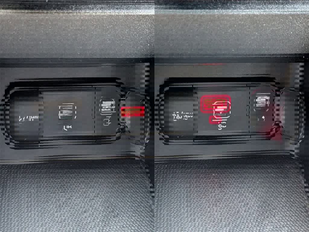 Used 2024 Kia Forte LXS image 21