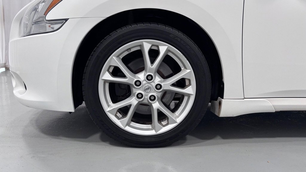 Used 2012 Nissan Maxima 3.5 SV w/ Premium Pkg FWD image 30