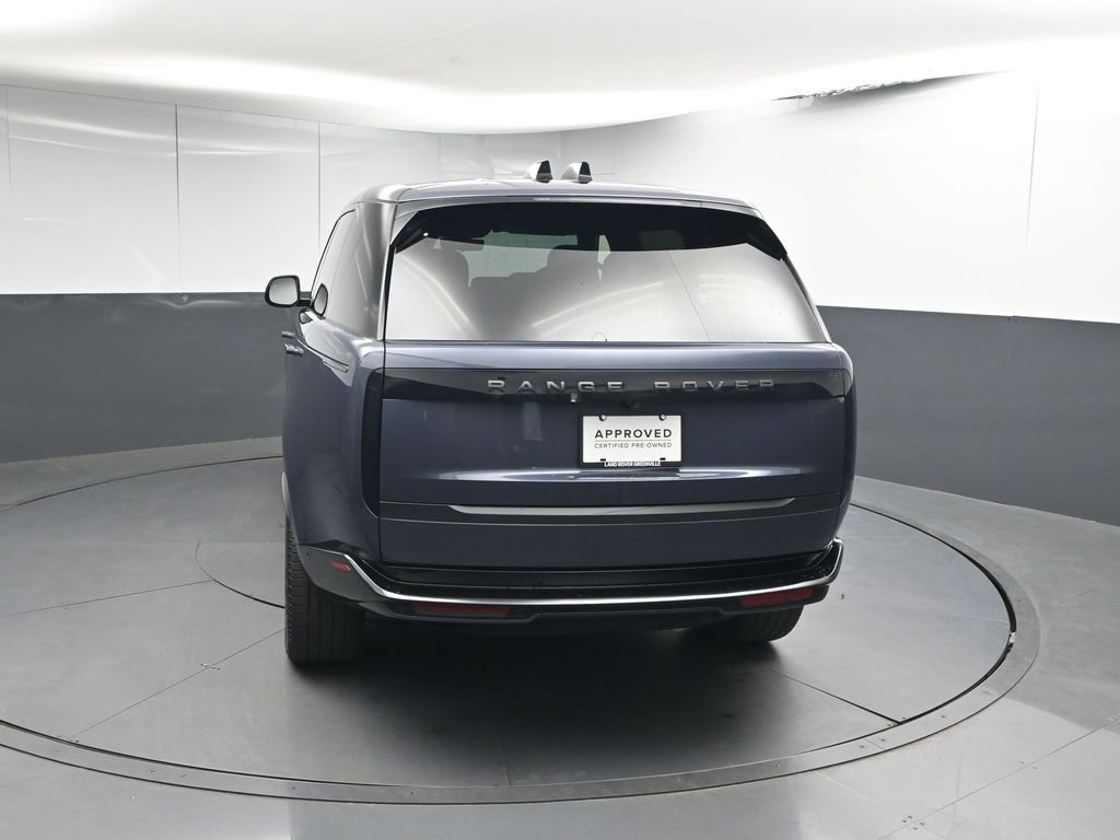 Used 2024 Land Rover Range Rover Long Wheelbase SE image 22