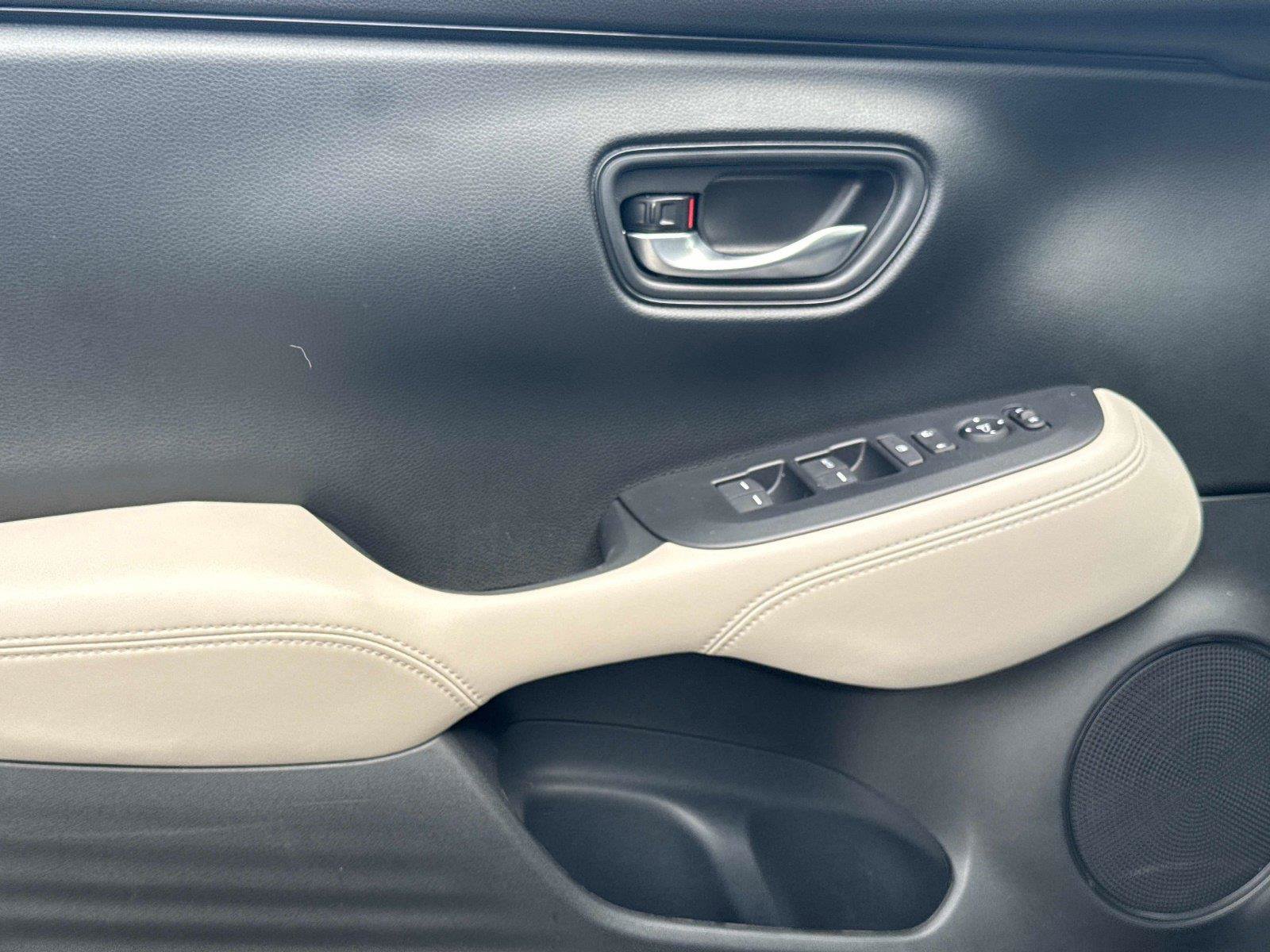 Certified 2026 Honda HR-V LX image 16