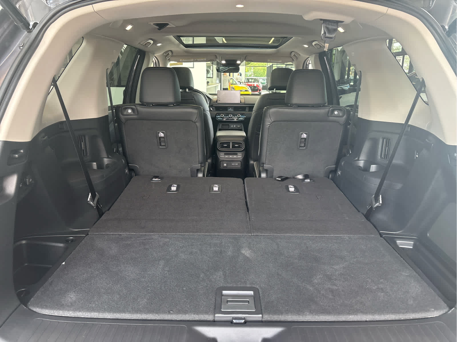 Used 2023 Honda Pilot Elite image 13