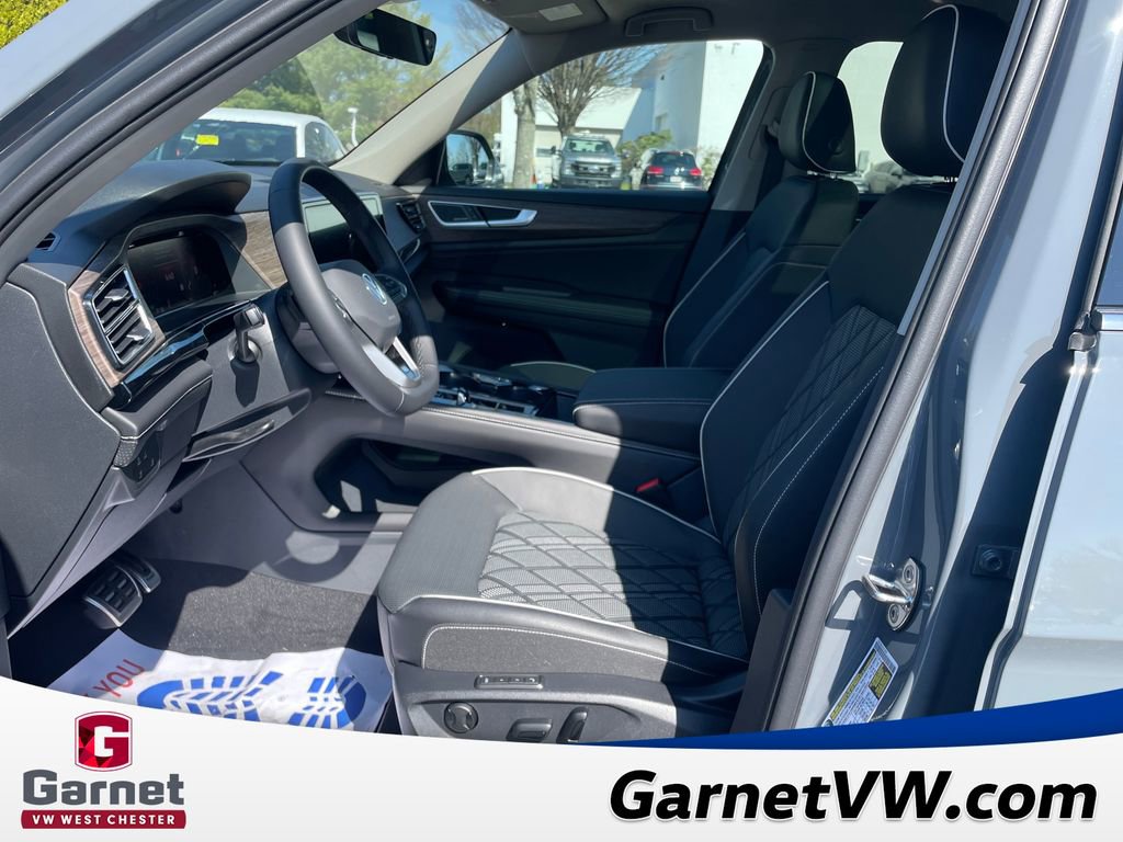 New 2026 Volkswagen Atlas SEL Premium R-Line image 9