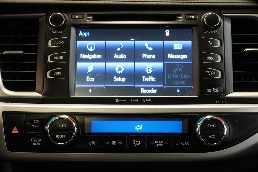 Used 2017 Toyota Highlander XLE AWD/4WD image 21